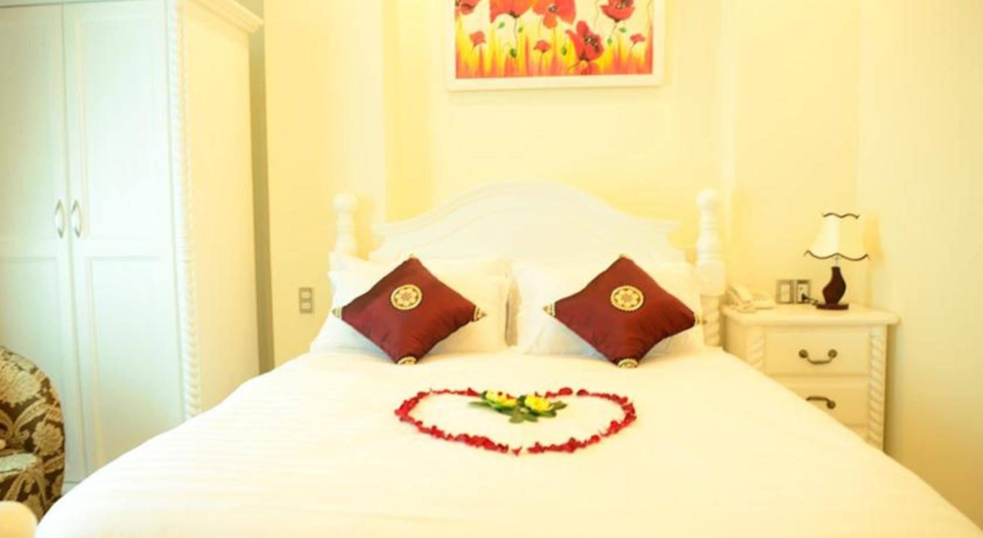 Sen Vang Hotel Đà Lạt Extérieur photo