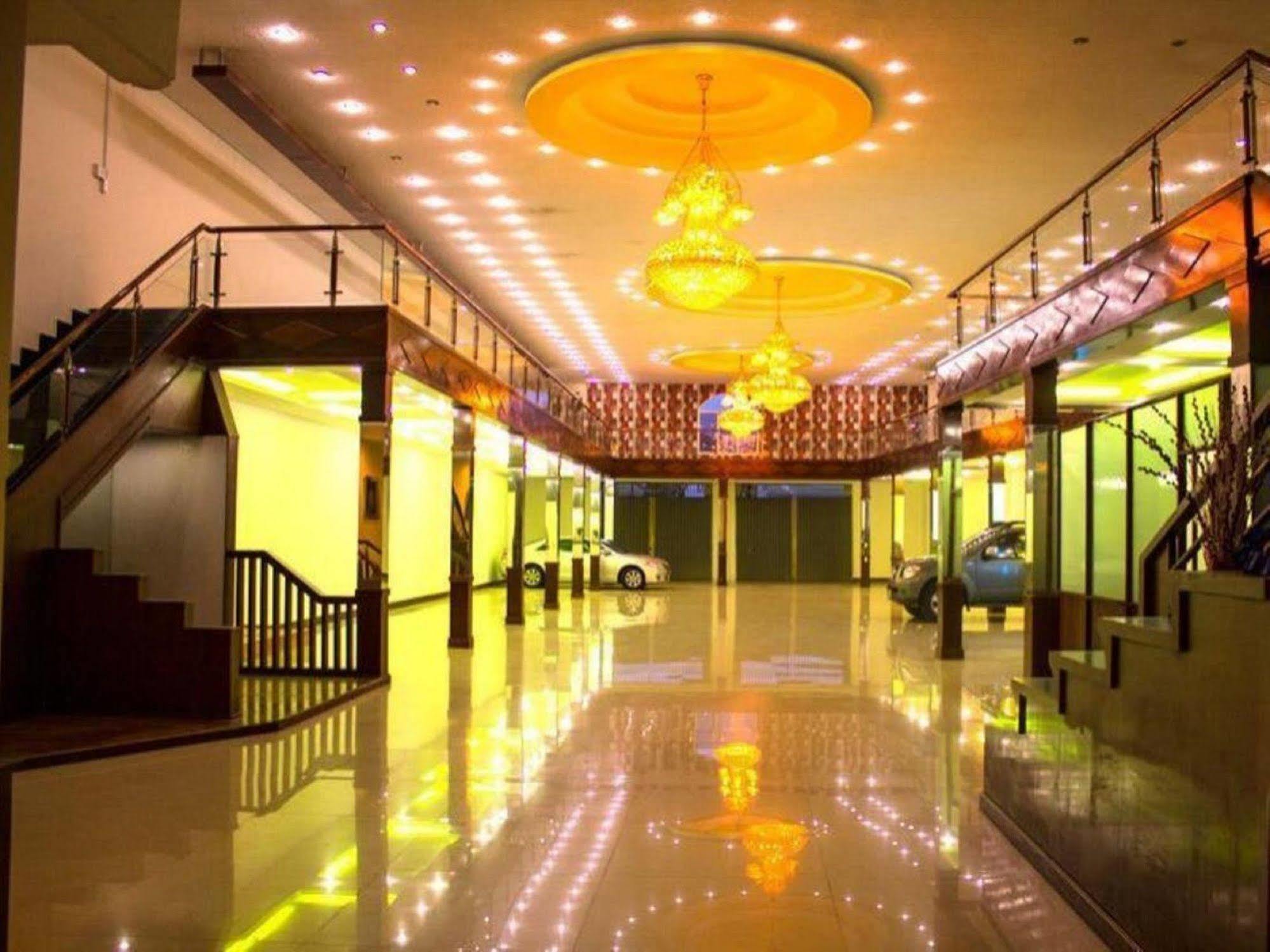 Sen Vang Hotel Đà Lạt Extérieur photo